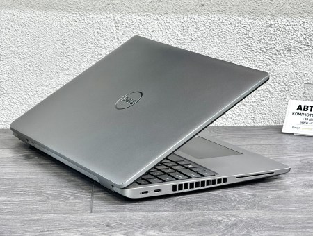 Dell Latitude 5540 39